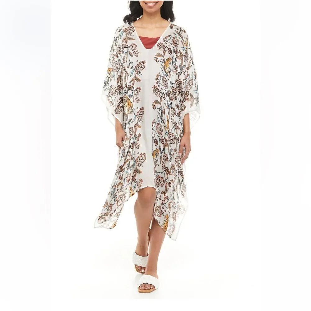 Vince Camuto Women's Boho Jungle Floral V-Neck Topper